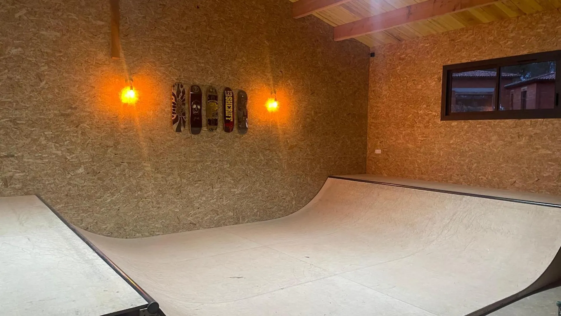 Luxury tent Tente Chauffe Avec Piscine Lagon Vallon-Pont-d'Arc France